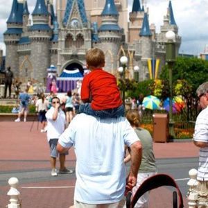 Meet your Posher, Lindsay